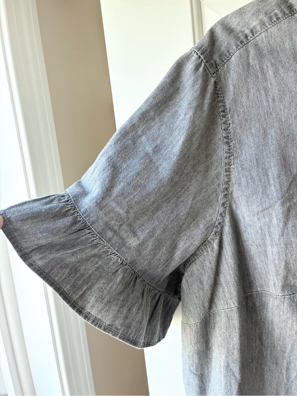 Talbots Button Front Shirt Ruffled Short Sleeve Cotton Light Gray Plus Size 2X - Picture 4 of 12